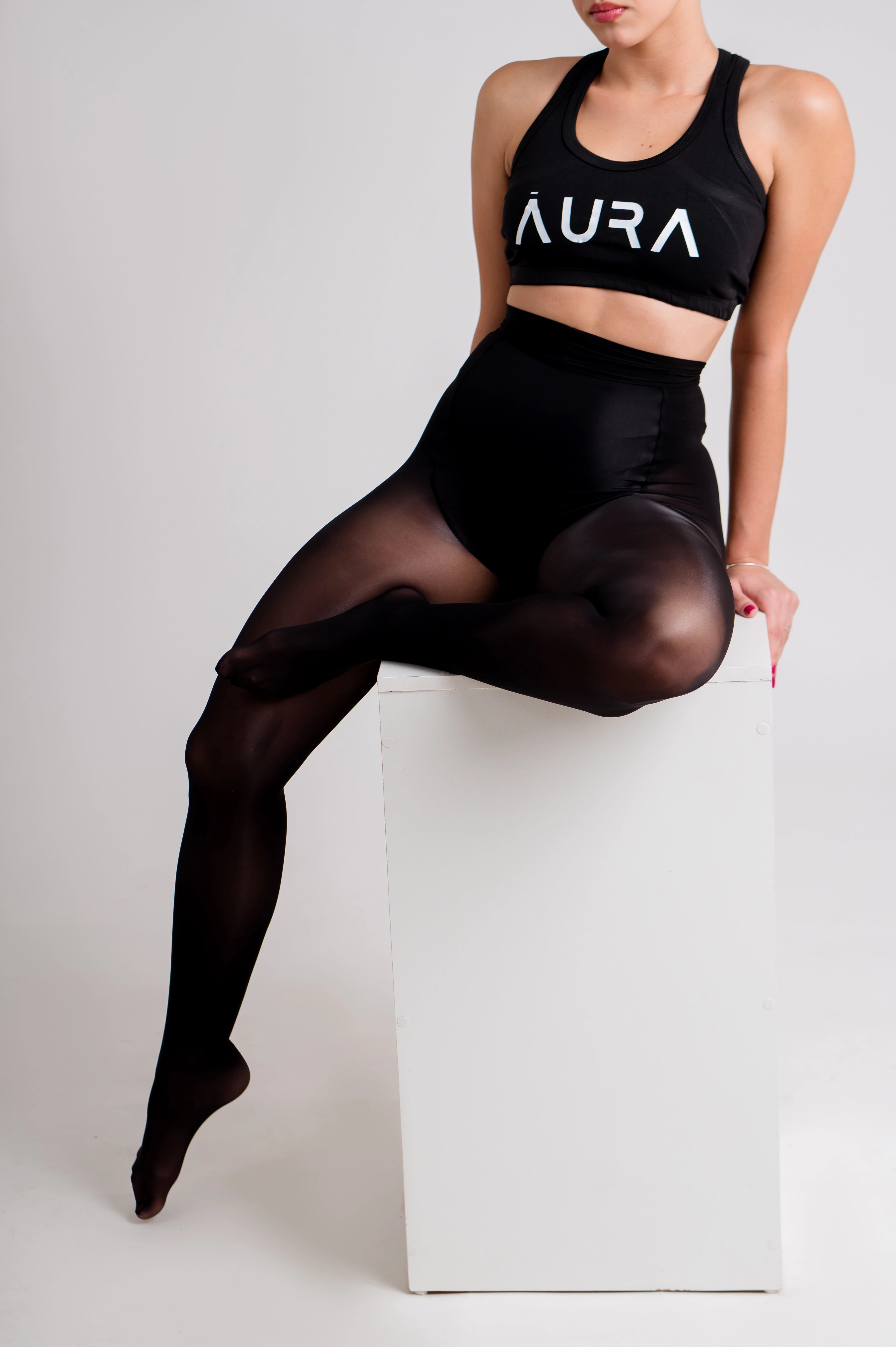 AURA™ – Die unzerstörbare Strumpfhose